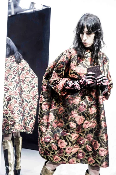 Look 34
